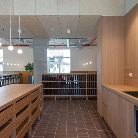 Appartement Cozy And Spacious At Giovenale Student In The Heart Of